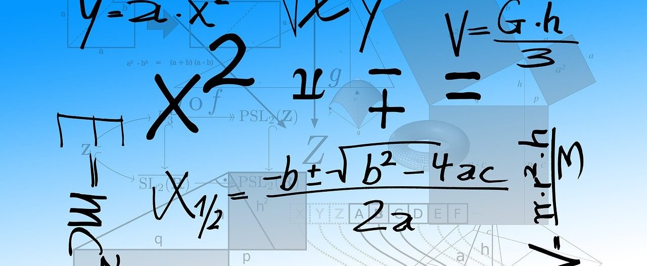 איך נוסחאת המכירה הפומבית מחושבת בפועל